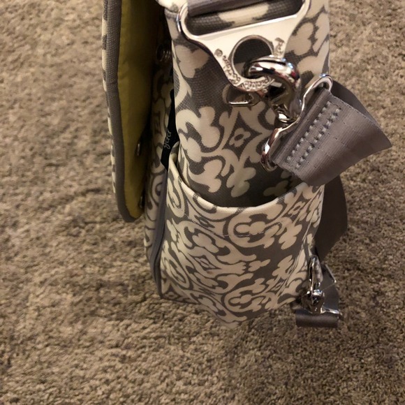 Petunia Pickle Bottom Diaper Bag EUC‎ - Picture 11 of 11